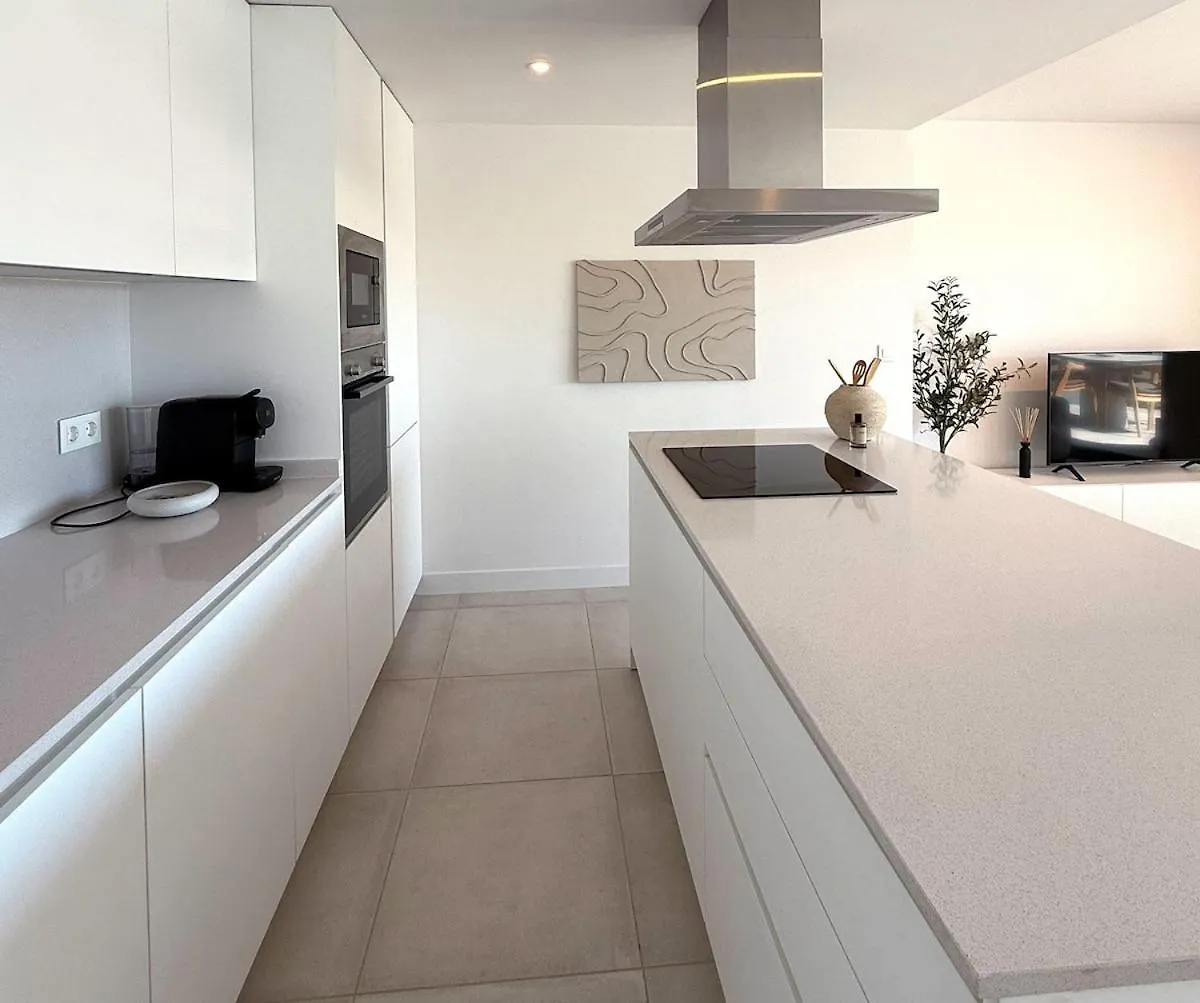 Oasis 325 - 2 Bedroom With Frontal Sea And Mountain View Estepona